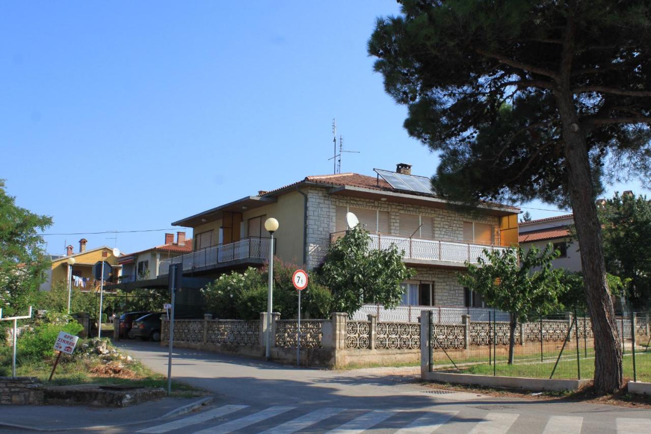 With A Parking Space - 7066 Umag