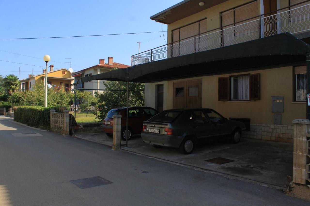 Apartment With A Parking Space - 7066 Umag