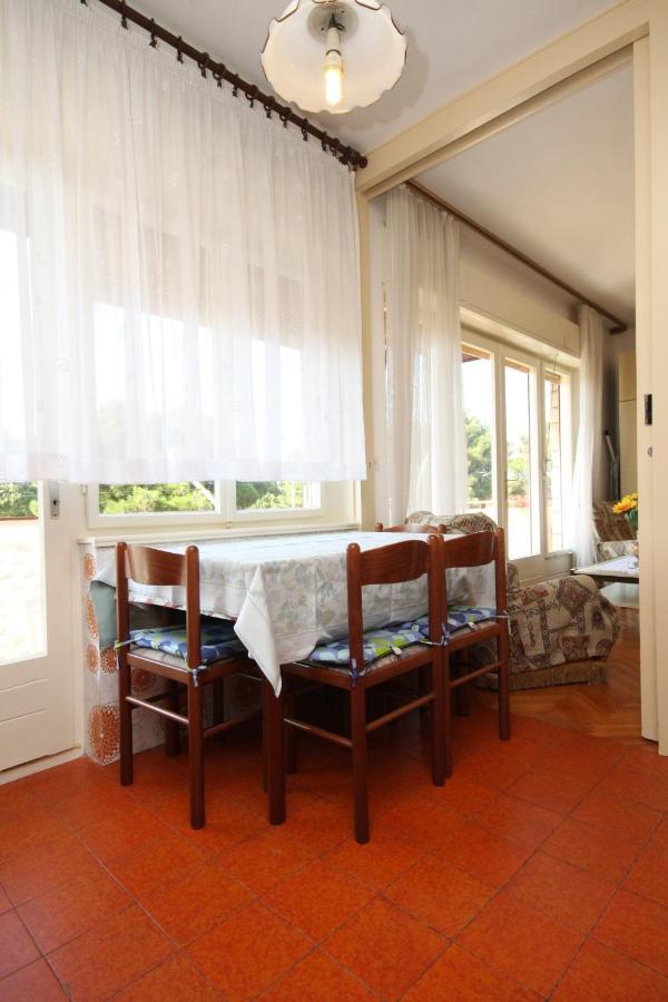 Apartment With A Parking Space - 7066 Umag