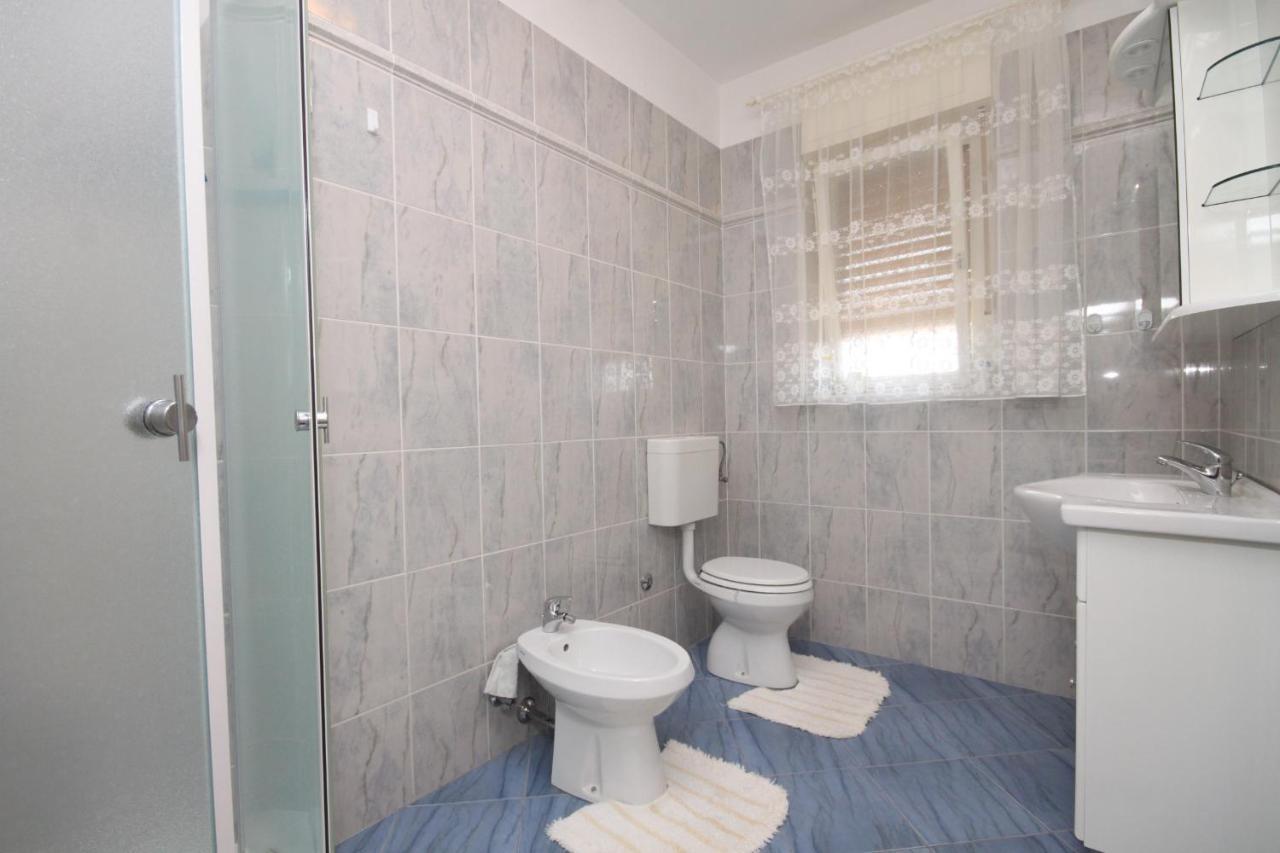 With A Parking Space - 7066 Apartment Umag